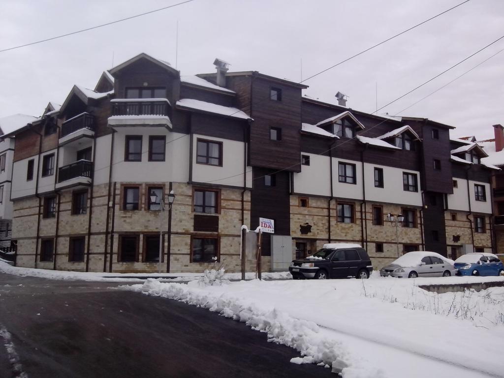 Gondola Apartments & Suites Bansko Bagian luar foto