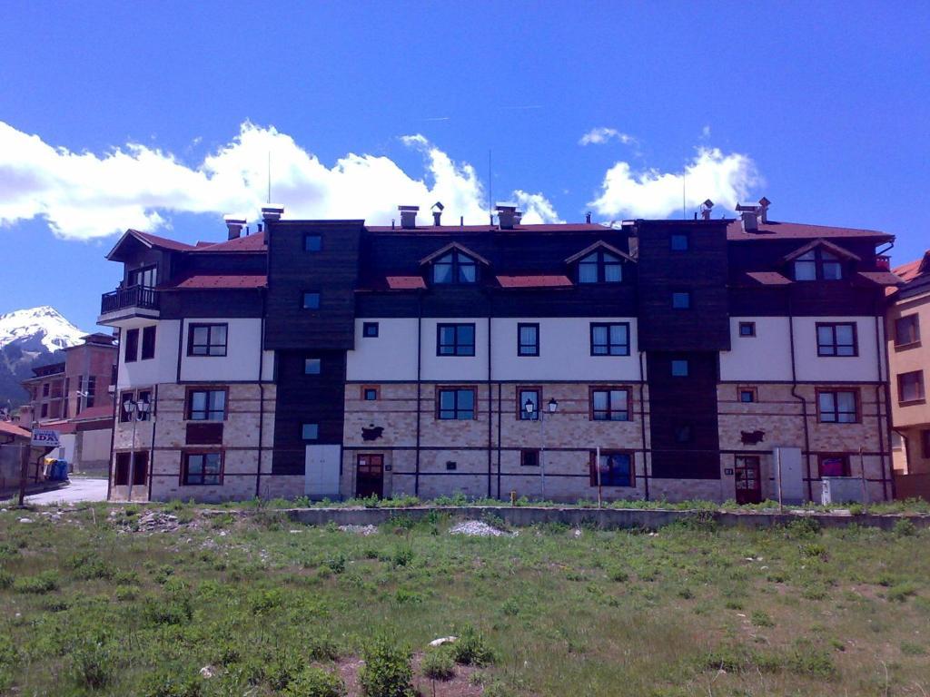 Gondola Apartments & Suites Bansko Bagian luar foto
