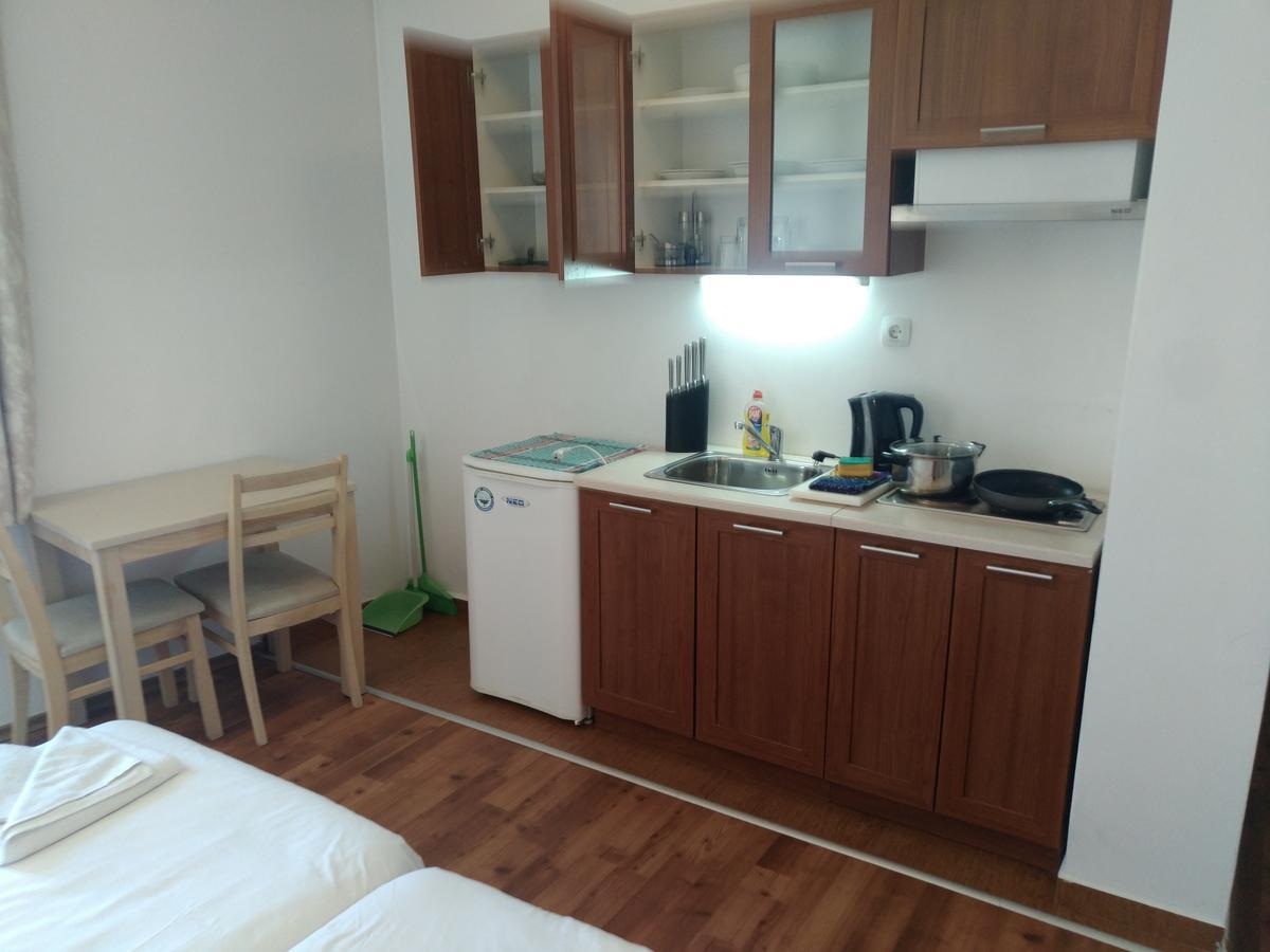 Gondola Apartments & Suites Bansko Bagian luar foto
